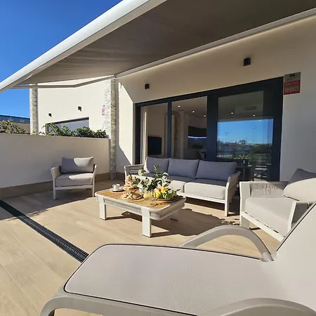 Piscina Privada Aguas Nuevas Ferienhaus Torrevieja