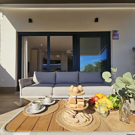 Piscina Privada Aguas Nuevas Ferienhaus