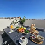 Piscina Privada Aguas Nuevas Дом отдыха *