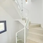 Piscina Privada Aguas Nuevas Торевьиа