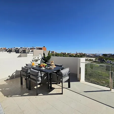 Piscina Privada Aguas Nuevas Vakantiehuis