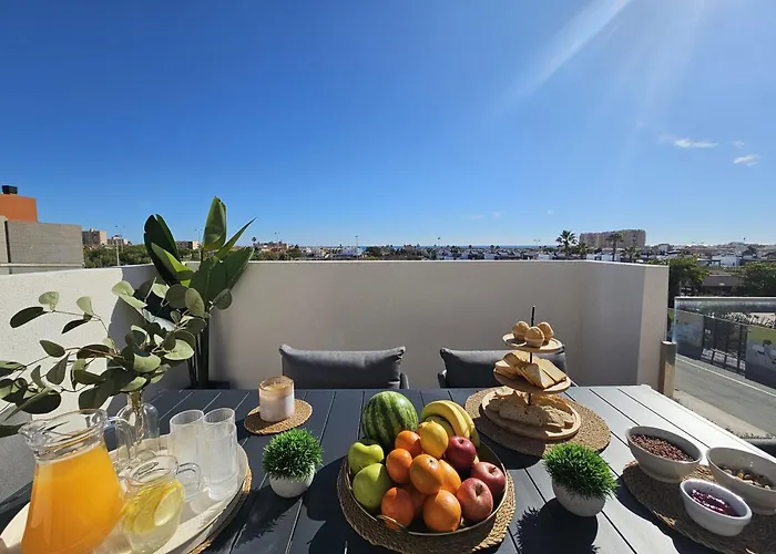 Piscina Privada Aguas Nuevas * Torrevieja
